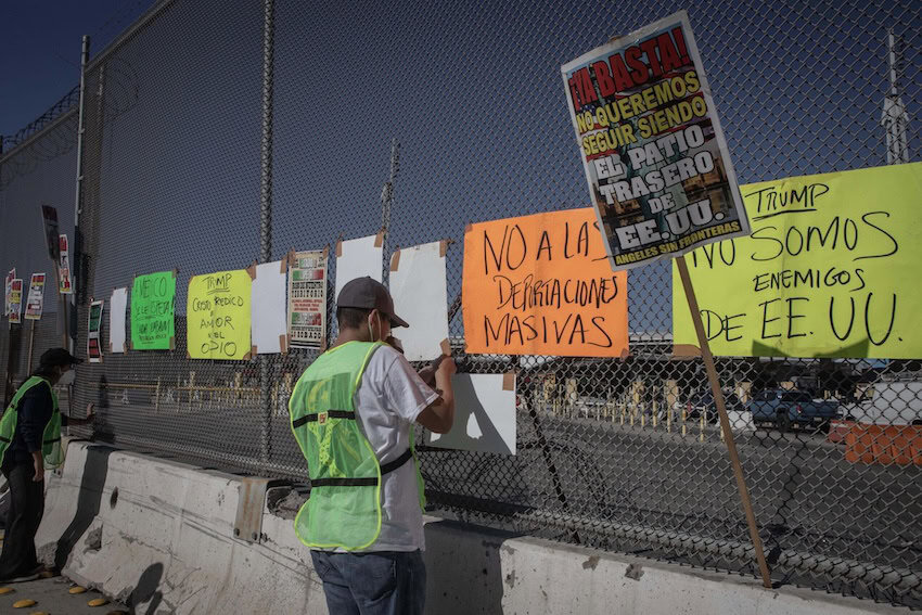 Migrants pasted posters on the fence of the San Ysidro border crossing. In order to commemorate Migrant Day, a group of people on the move marched from the Youth 2000 shelter located in the North Zone to the San Ysidro border crossing. The contingent of around 150 people of all ages, including children and women, of different nationalities, demonstrated on the side of the vehicle access to the neighboring country. With banners in their hands, they began to shout slogans against former President Donald Trump, who will officially take office at the end of January 2025. With adhesive tape, they pasted some of the posters they carried on the fence that separates Mexico from the United States.