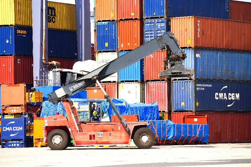 Lázaro Cárdenas port