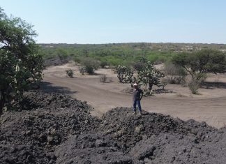 A dry water reservoir in San Miguel de Allende, Guanajuato, México