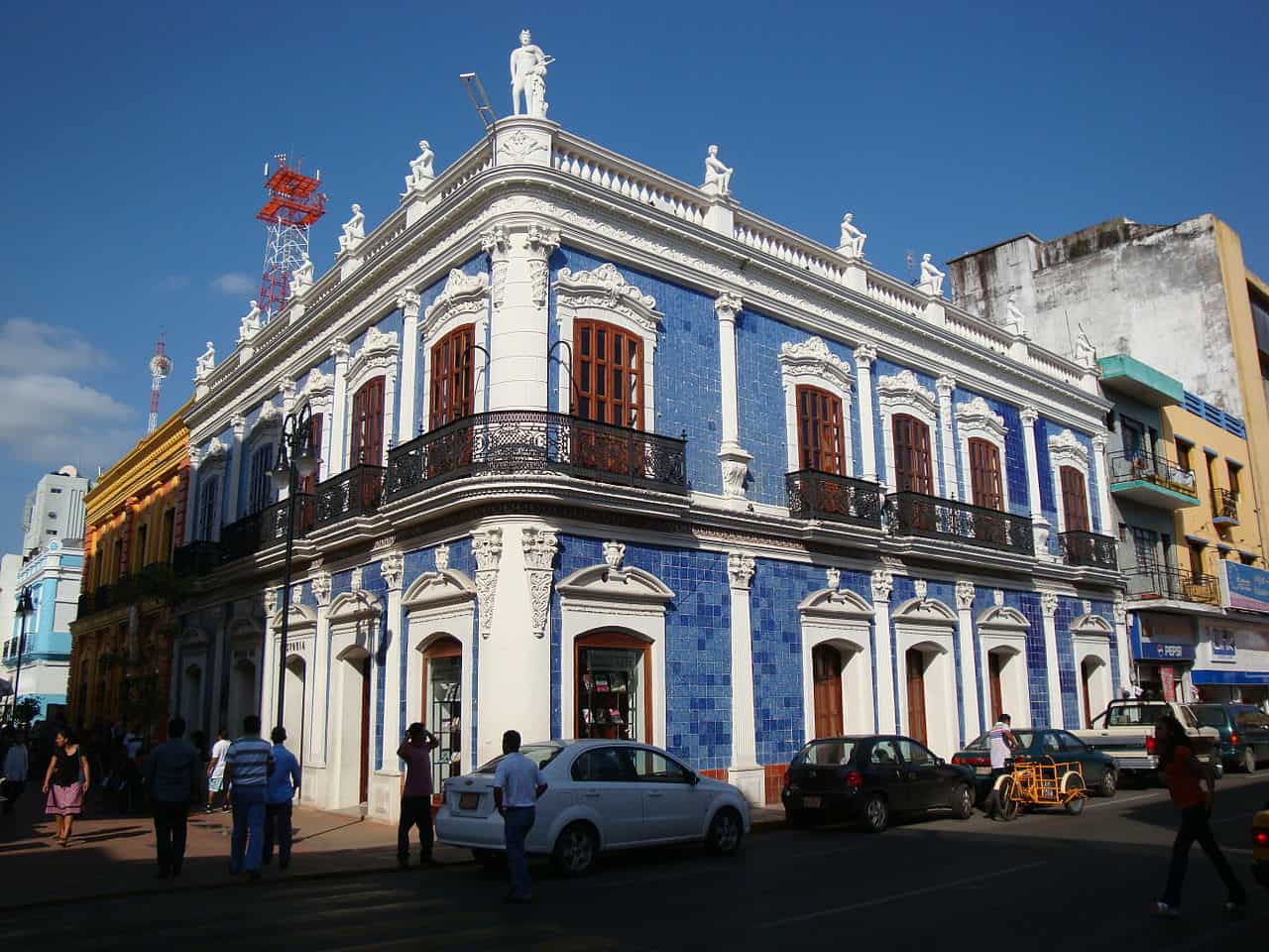 Façade of Casa de los Azulejos, Villahermosa, Tabasco.